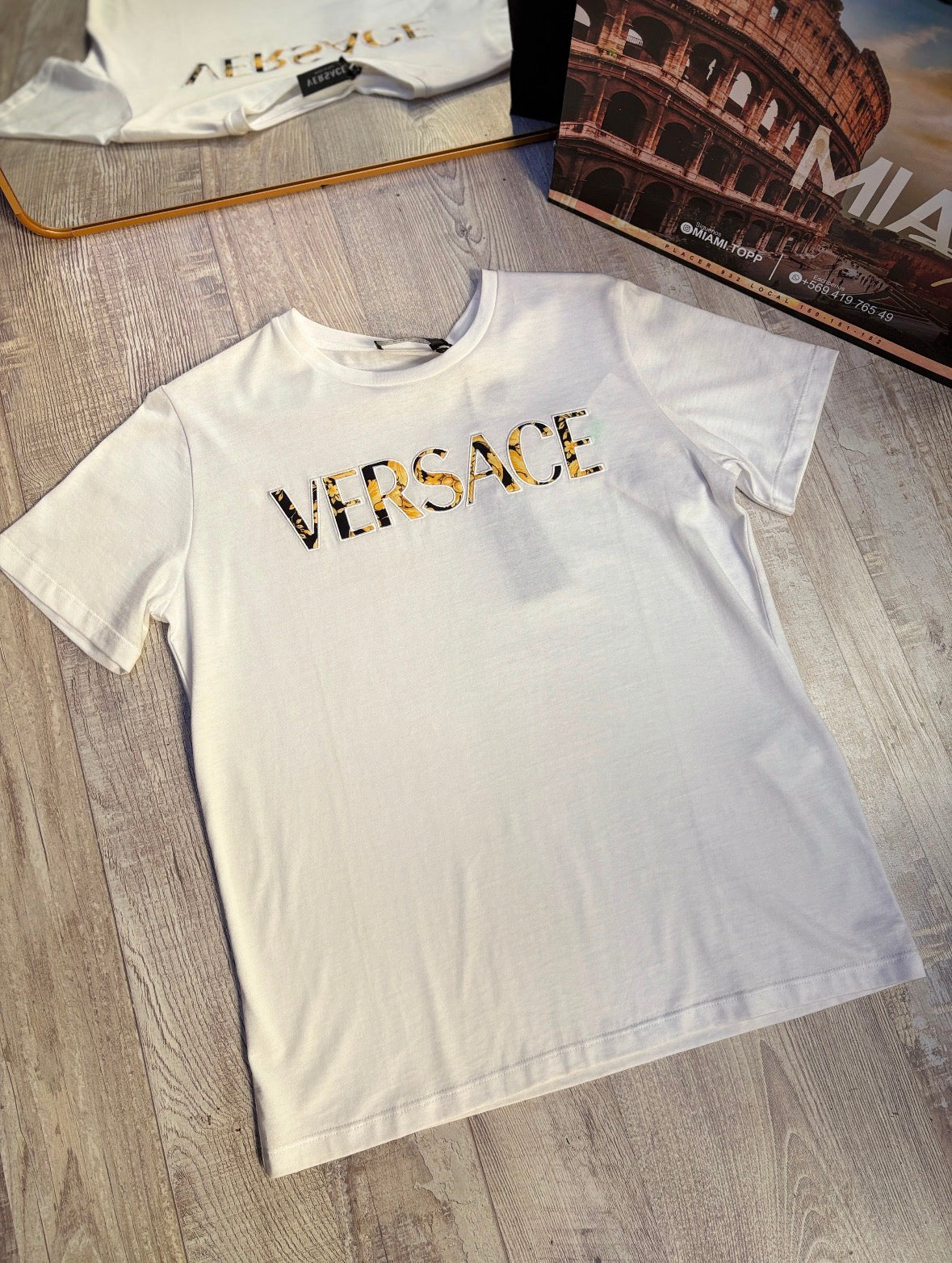 Polera Versace