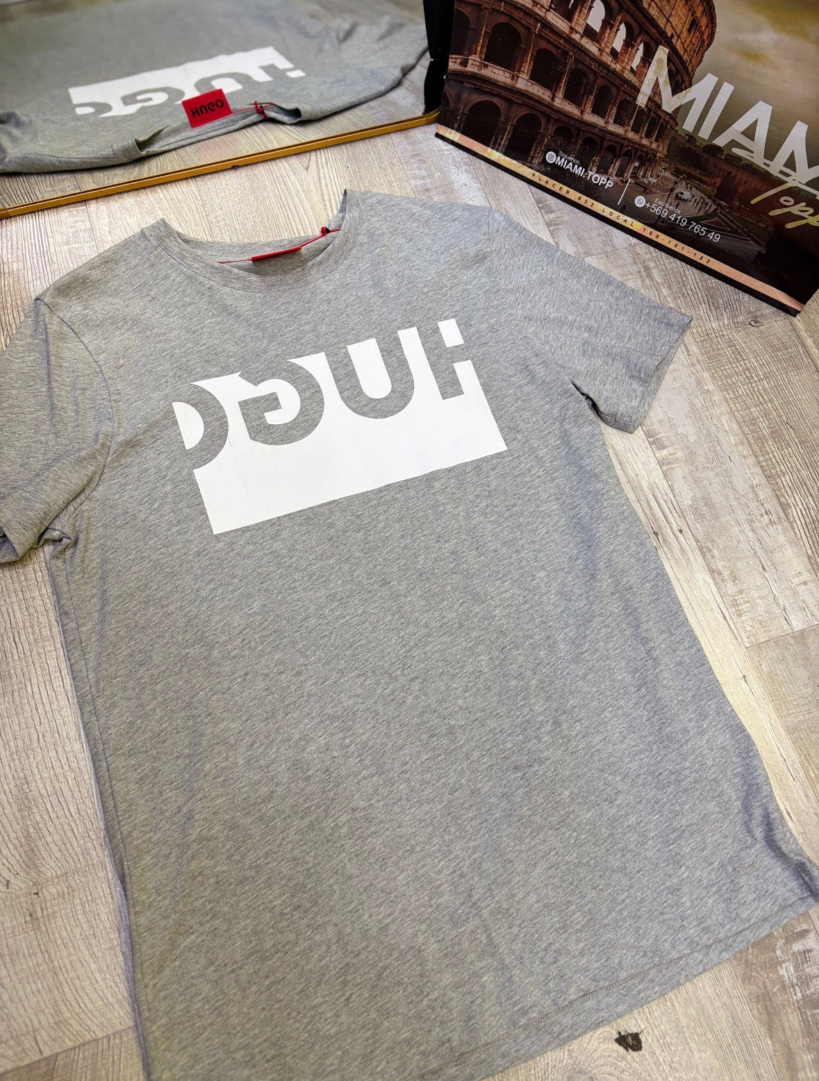Polera Hugo